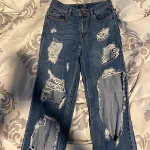 Boyfriend Jeans FashionNova